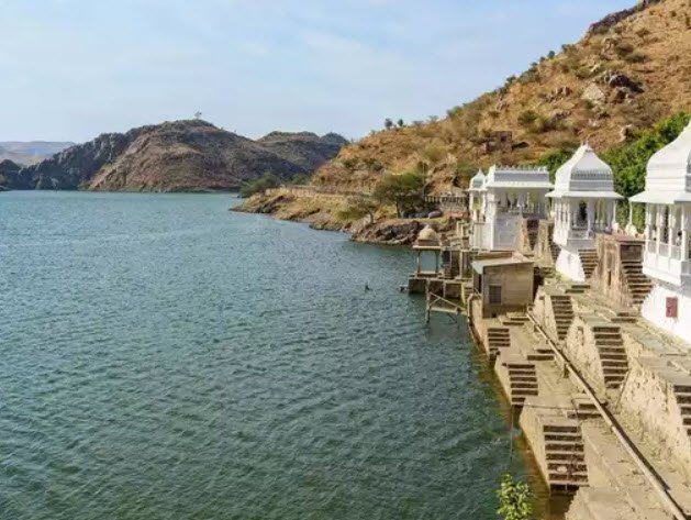 Badi Talab, Udaipur, Rajasthan - Vushii.com Badi Talab, Udaipur, Rajasthan - Vushii.com